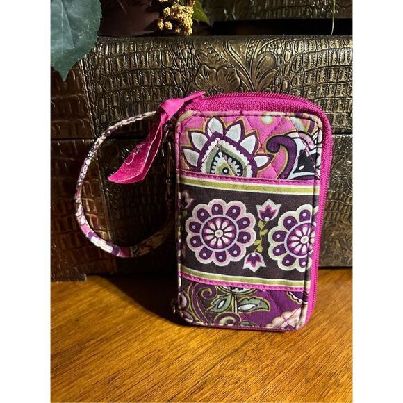 Vera Bradley Paisley Pink Phone Case Wristlet - Picture 2 of 3